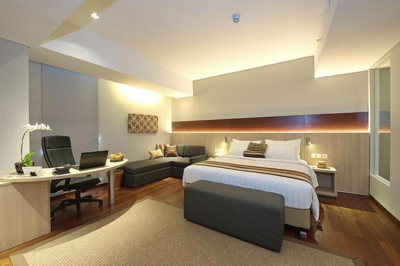 Ra Premiere Simatupang Apartment Jakarta Room photo