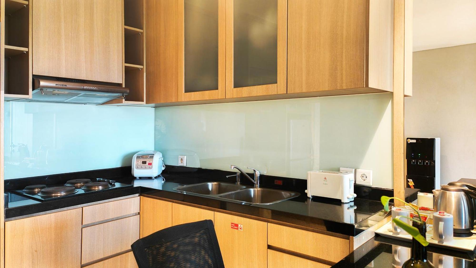Ra Premiere Simatupang Apartment Jakarta Exterior photo