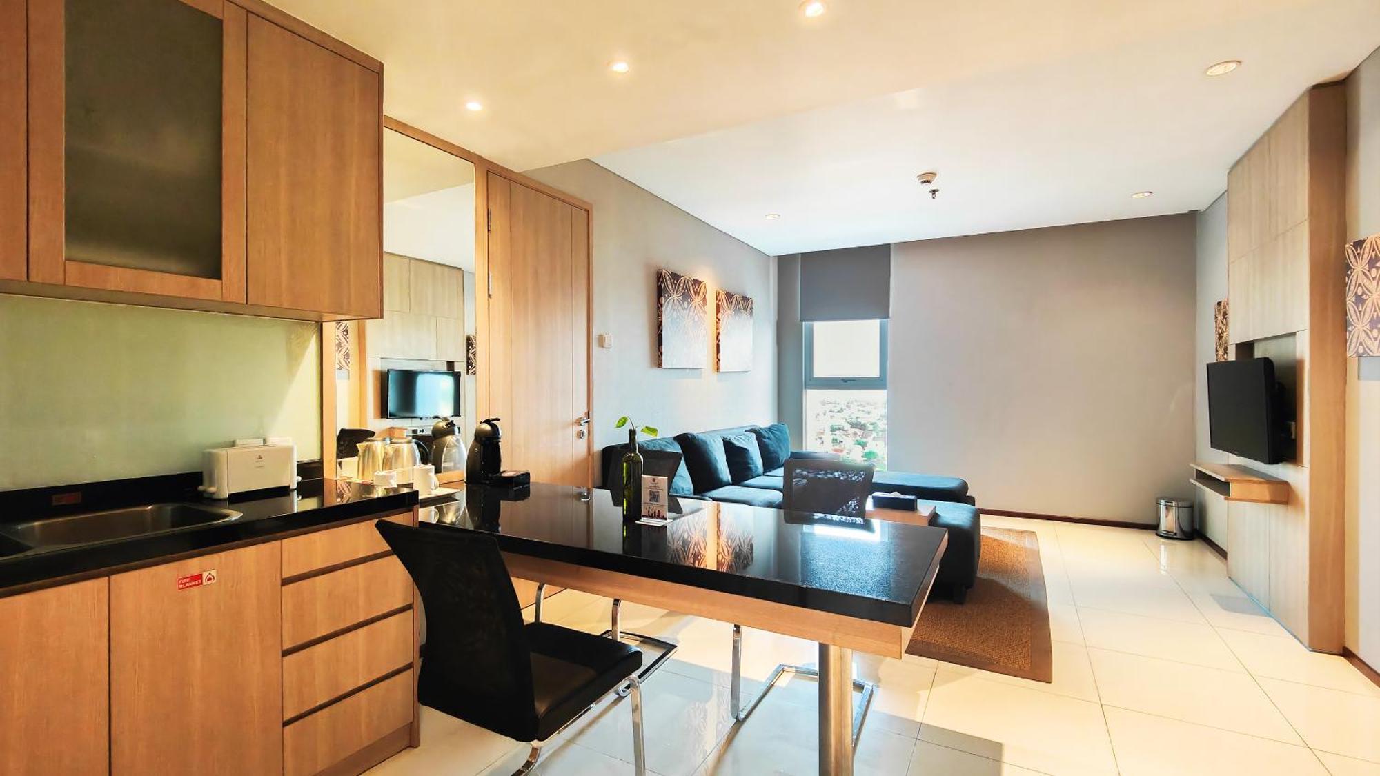 Ra Premiere Simatupang Apartment Jakarta Exterior photo